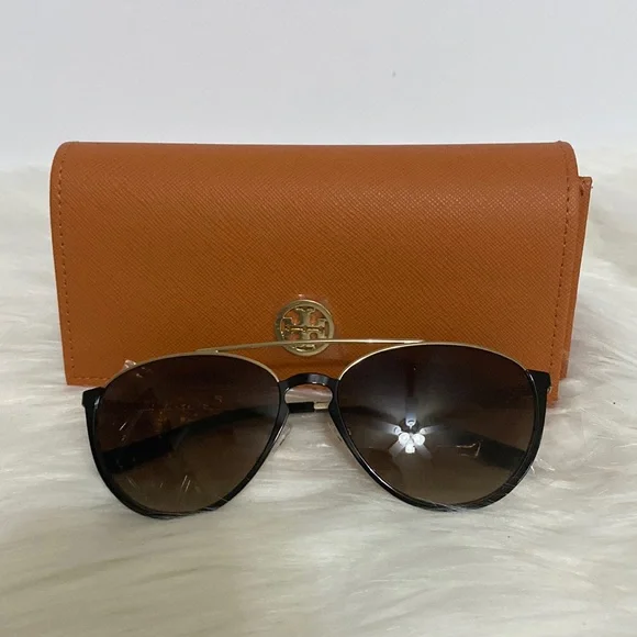 Tory Burch NWOT Sunglasses Women main image 4